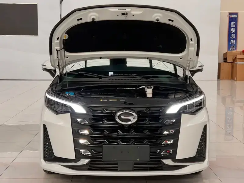 2021 GAC Trumpchi M6 с пробегом 48 600 км