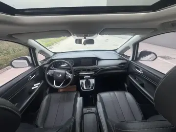 2021 GAC Trumpchi M6 с пробегом 100 000 км