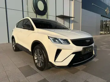 2025 Geely Binyue с пробегом 4 000 км