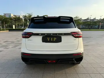 2025 Geely Binyue с пробегом 4 000 км