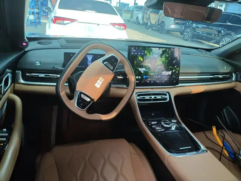 2025 Geely Galaxy A7 с пробегом 53 000 км