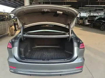 2025 Geely Galaxy A7 с пробегом 53 000 км