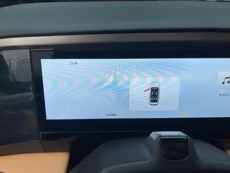 2024 Geely Galaxy L7 с пробегом 54 000 км