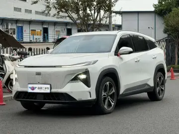 2023 Geely Galaxy L7 с пробегом 47 000 км