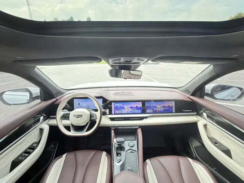 2021 Geely Monjaro с пробегом 59 000 км
