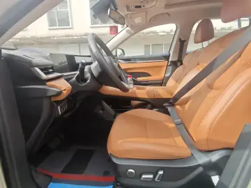 2024 Haval H6 с пробегом 6 000 км