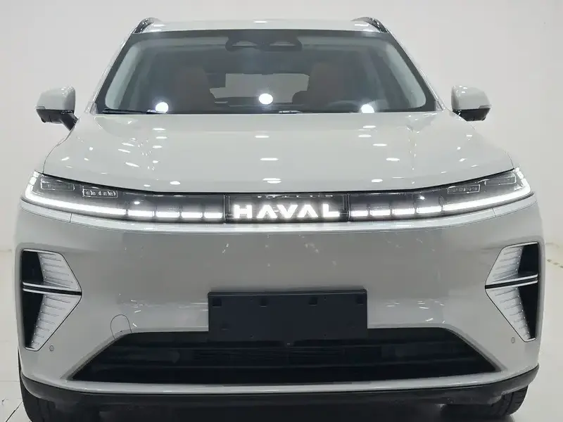 2025 Haval Xiaolong Max с пробегом 7 000 км