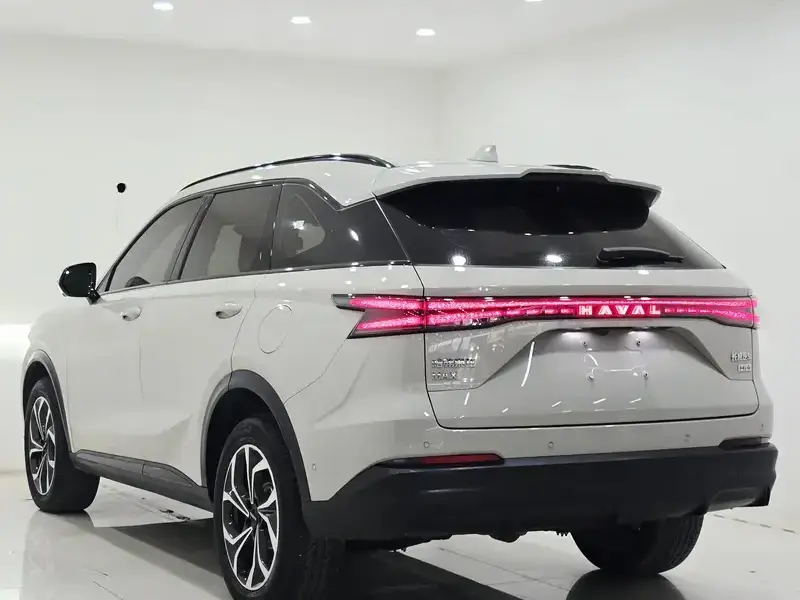 2025 Haval Xiaolong Max с пробегом 7 000 км