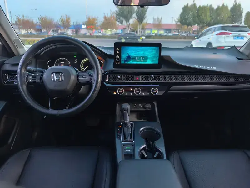 2023 Honda Civic с пробегом 56 000 км