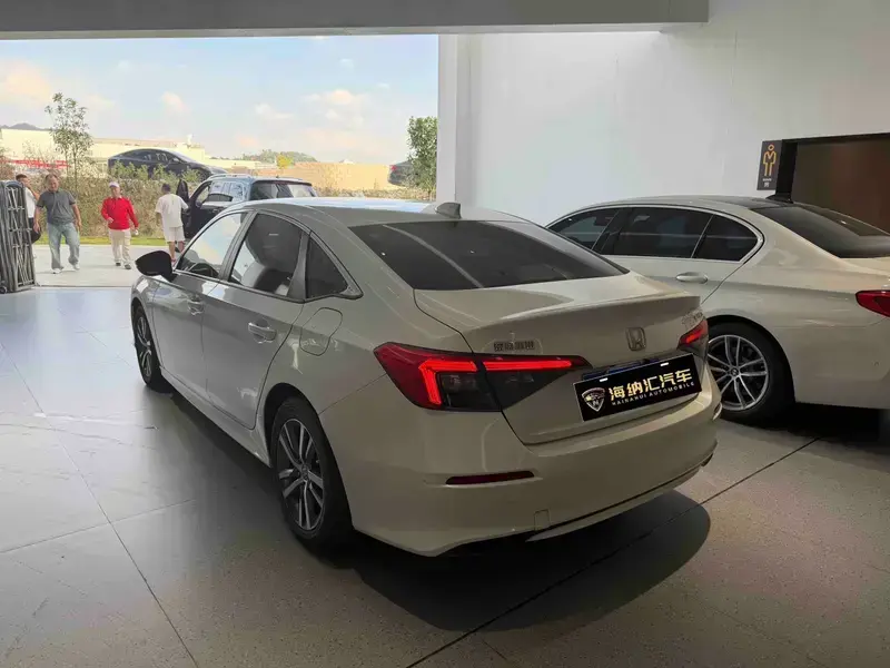 2023 Honda Civic с пробегом 47 000 км