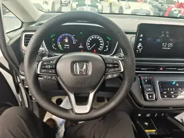 2022 Honda Odyssey с пробегом 85 000 км