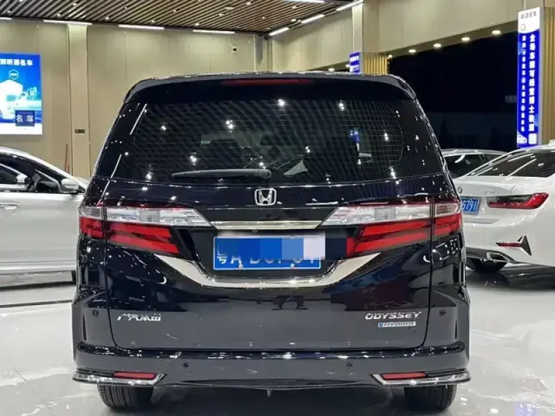 2021 Honda Odyssey с пробегом 46 700 км