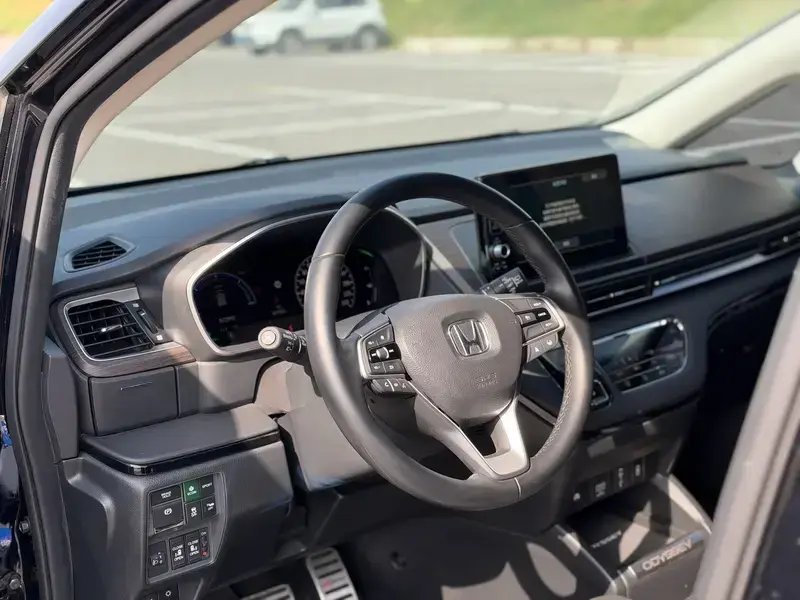 2024 Honda Odyssey с пробегом 17 000 км