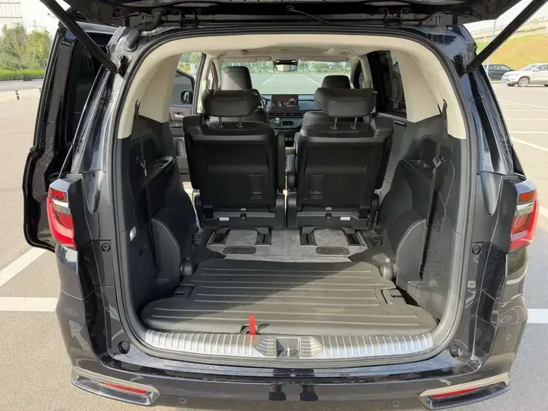2024 Honda Odyssey с пробегом 17 000 км