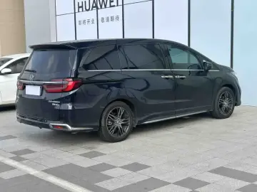 2022 Honda Odyssey с пробегом 66 000 км
