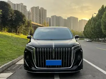 2022 Hongqi HQ9 с пробегом 99 000 км