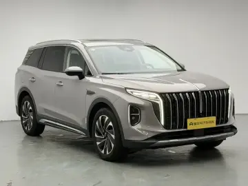 2024 Hongqi HS7 с пробегом 18 600 км