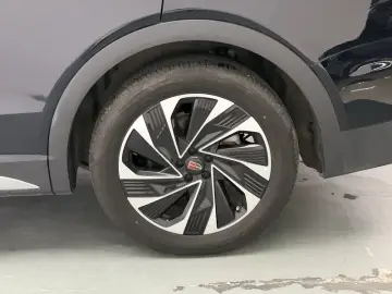 2024 Hongqi HS7 с пробегом 20 200 км