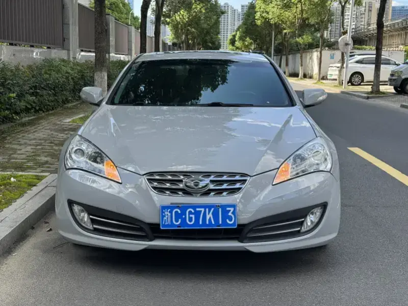2012 Hyundai Genesis Coupe с пробегом 130 000 км