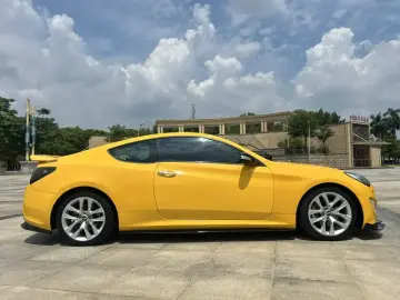 2012 Hyundai Genesis Coupe с пробегом 122 000 км