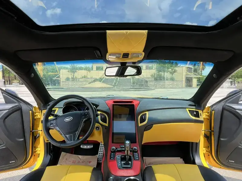 2012 Hyundai Genesis Coupe с пробегом 122 000 км
