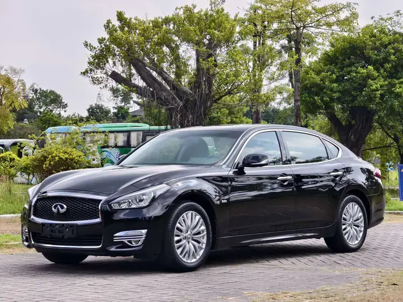 2019 Infiniti Q70 с пробегом 58 000 км