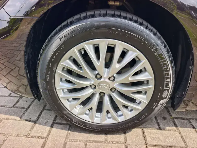 2019 Infiniti Q70 с пробегом 58 000 км
