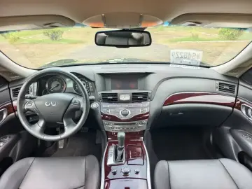 2019 Infiniti Q70 с пробегом 58 000 км