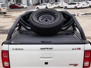 2018 JAC T8 с пробегом 33 000 км