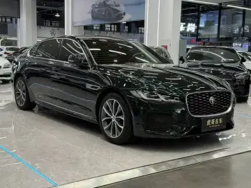 2023 Jaguar XF с пробегом 24 500 км