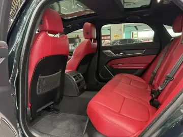 2023 Jaguar XF с пробегом 24 500 км