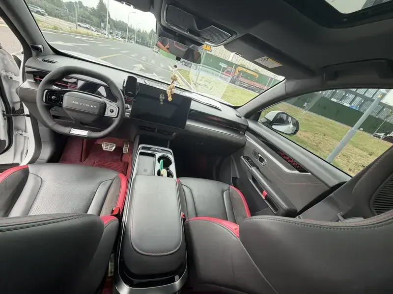 2022 JETOUR DASHING с пробегом 55 000 км