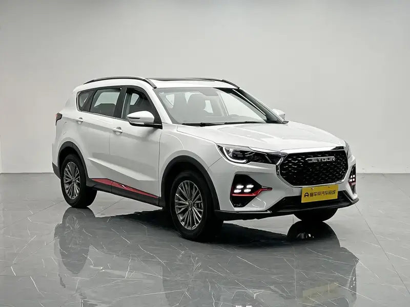 2023 JETOUR X70+ с пробегом 10 400 км