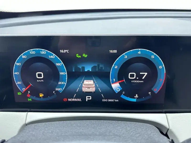2023 JETOUR X70+ с пробегом 37 000 км