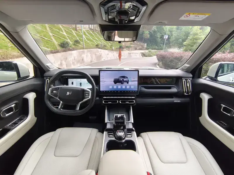 2025 JETOUR T1 с пробегом 13 100 км