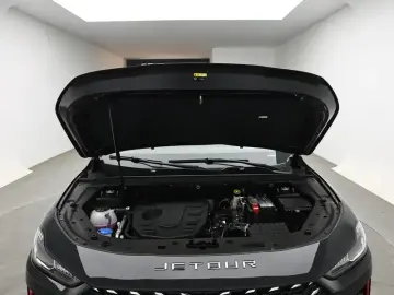 2024 JETOUR X70 Pro с пробегом 100 км