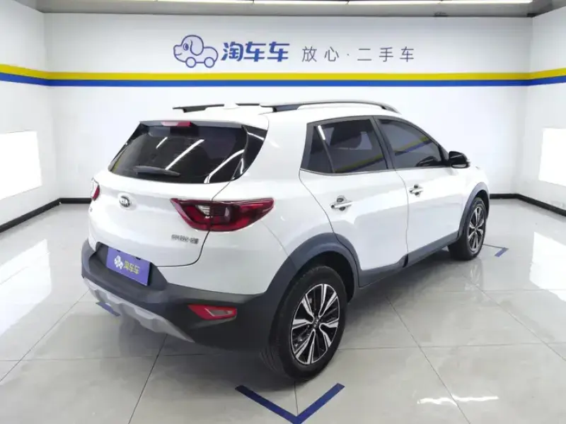 2021 Kia KX1 с пробегом 52 000 км