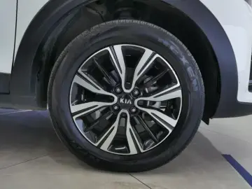 2021 Kia KX1 с пробегом 52 000 км