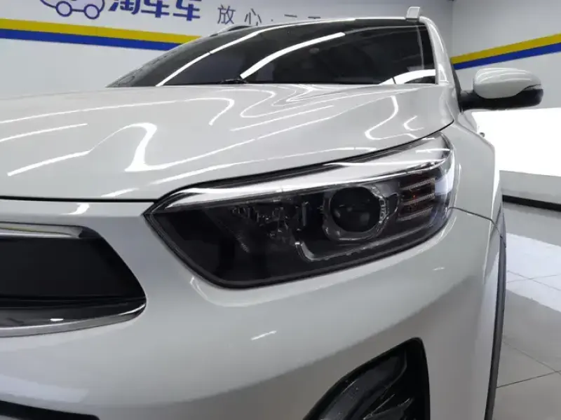 2021 Kia KX1 с пробегом 52 000 км