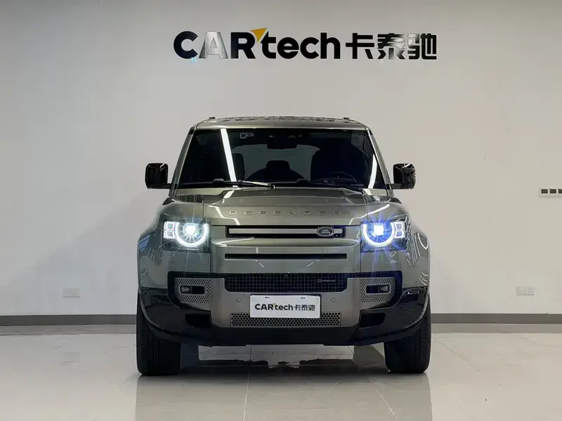 2022 Land Rover Defender с пробегом 23 000 км