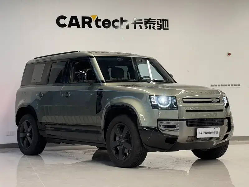 2022 Land Rover Defender с пробегом 23 000 км