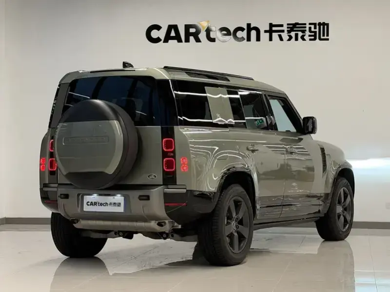 2022 Land Rover Defender с пробегом 23 000 км
