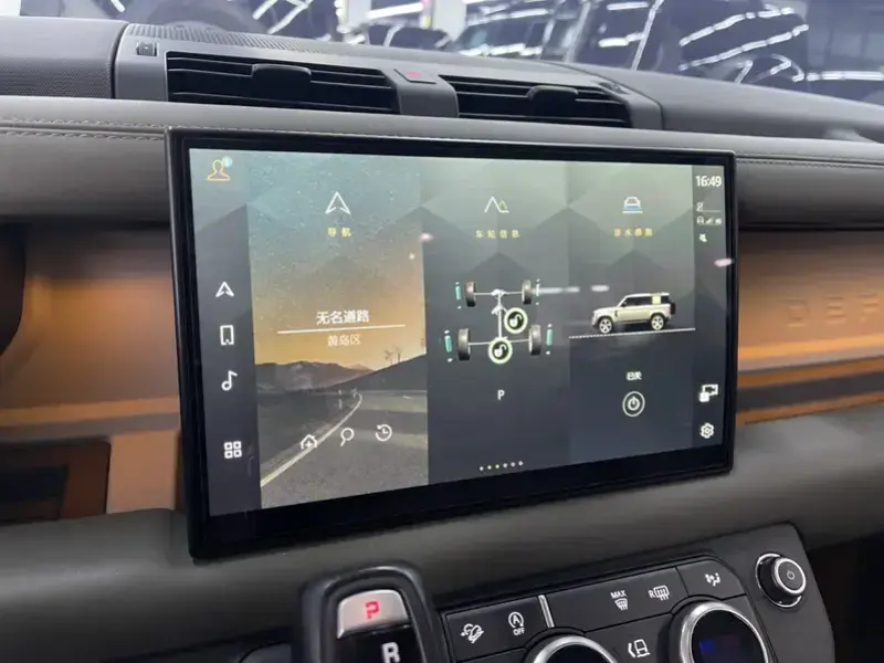2022 Land Rover Defender с пробегом 82 000 км