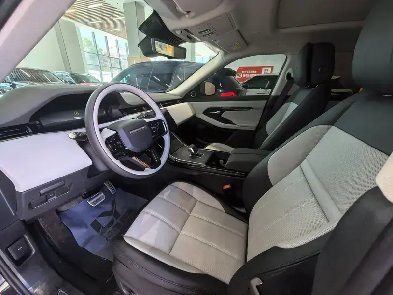 2024 Land Rover Range Rover Evoque с пробегом 800 км