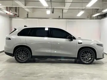 2024 Leapmotor C10 с пробегом 49 400 км