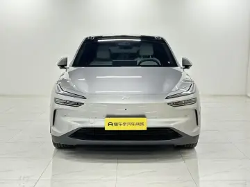 2024 Nio Onvo L60 с пробегом 37 300 км