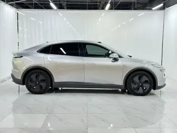 2024 Nio Onvo L60 с пробегом 37 300 км