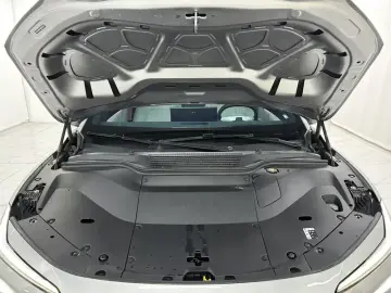2024 Nio Onvo L60 с пробегом 37 300 км