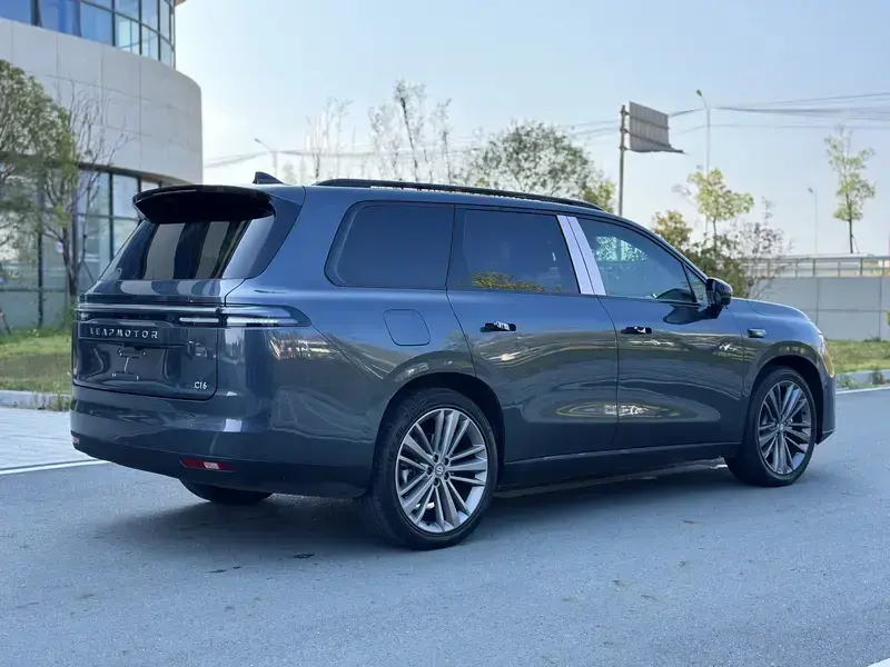 2024 Leapmotor C16 с пробегом 46 600 км