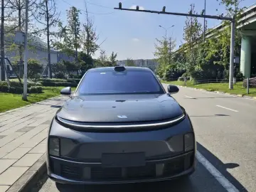 2024 Li Auto (Lixiang) L7 с пробегом 36 000 км